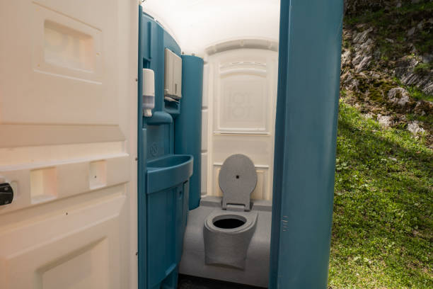 Portable Toilet Options We Offer in Spring, TX